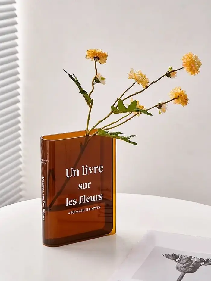 Vase en acrylique transparent pour livres