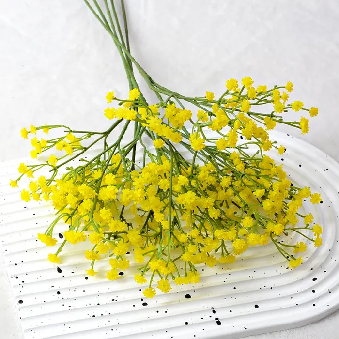 Bouquet de fleurs artificielles Gypsophila blanches pour bébé