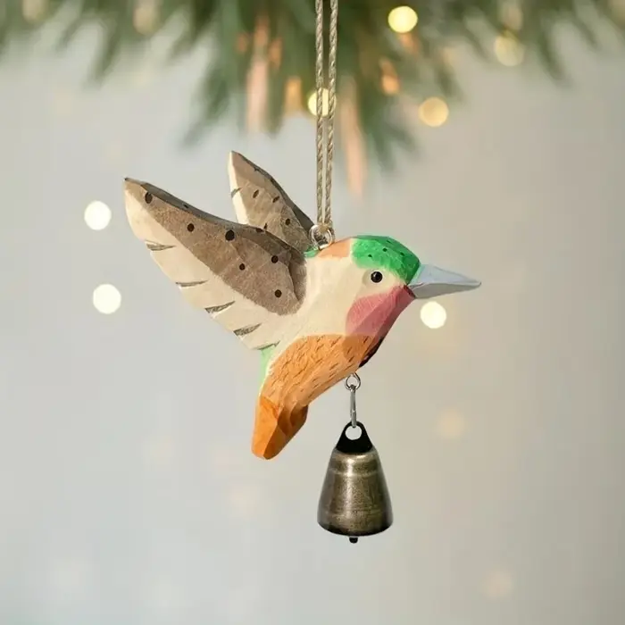 Figurine d'oiseau colibri sculptée à la main en bois
