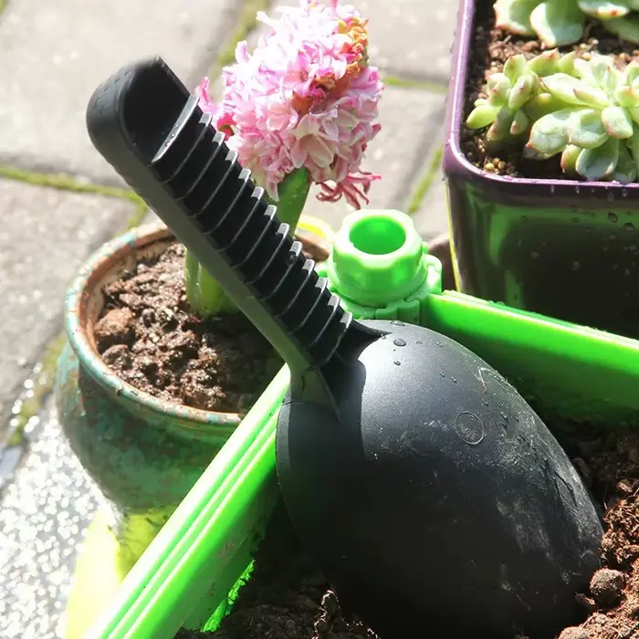 Pelle de jardin multifonctionnelle pour plantes