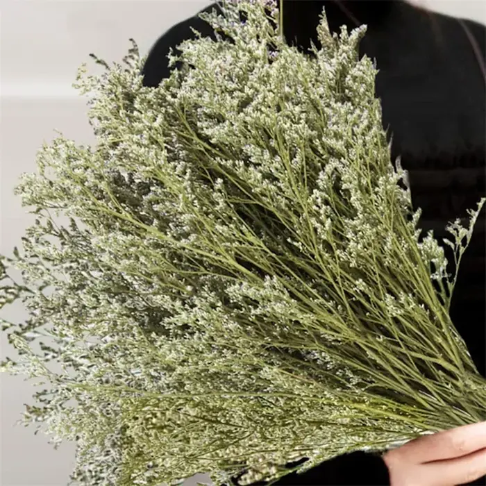 Bouquet d'herbe pour amoureux de la saint-valentin