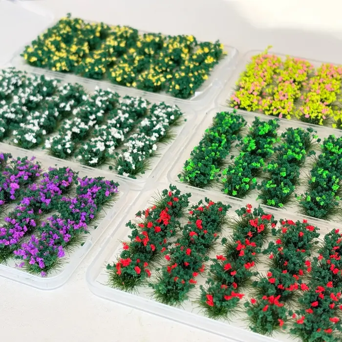 Clapets d'herbe réalistes miniatures 24 pièces