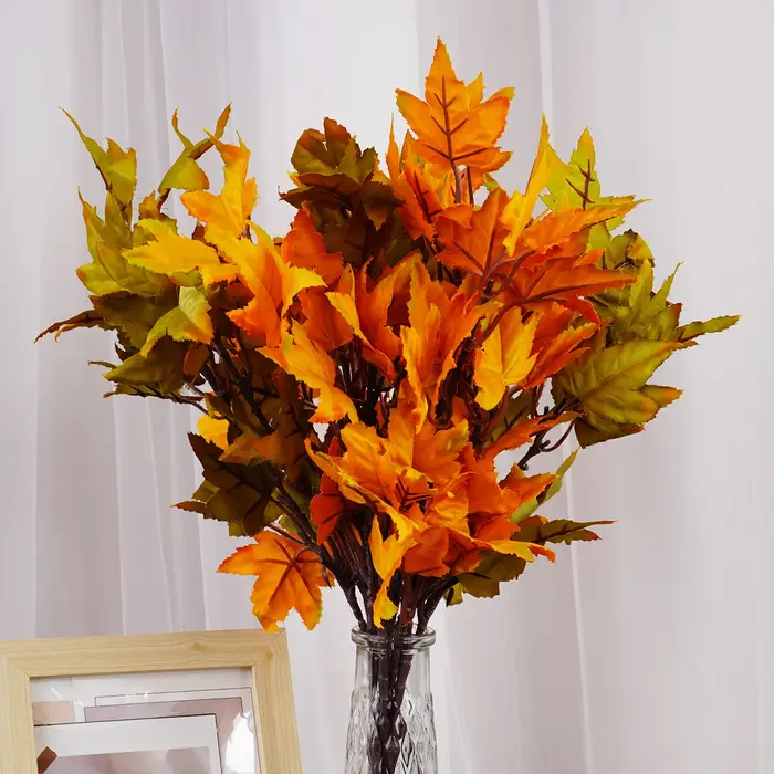 Bouquet de fleurs artificielles en feuille d'érable d'automne