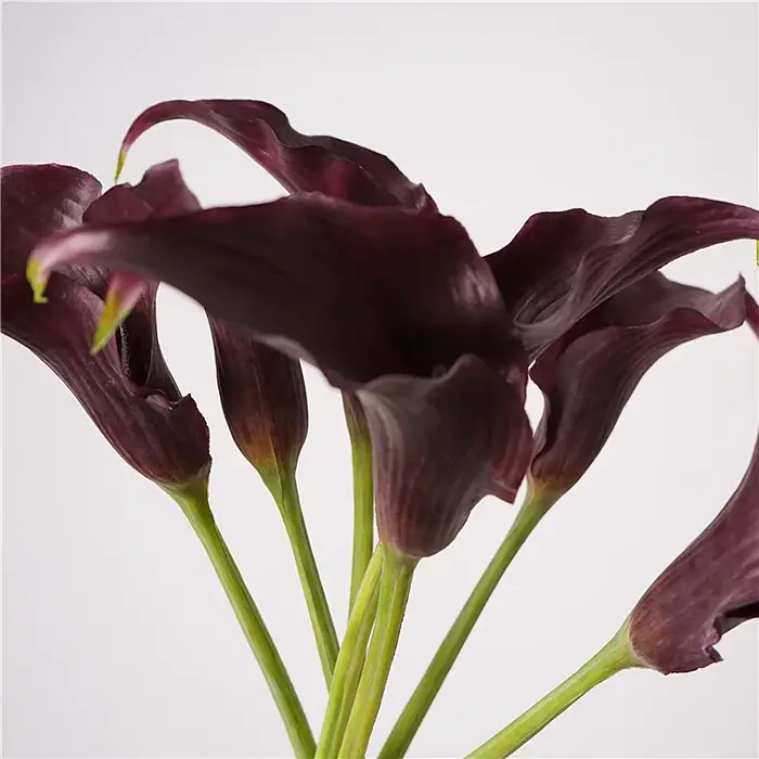 Fleur de lys Calla artificielle en Latex