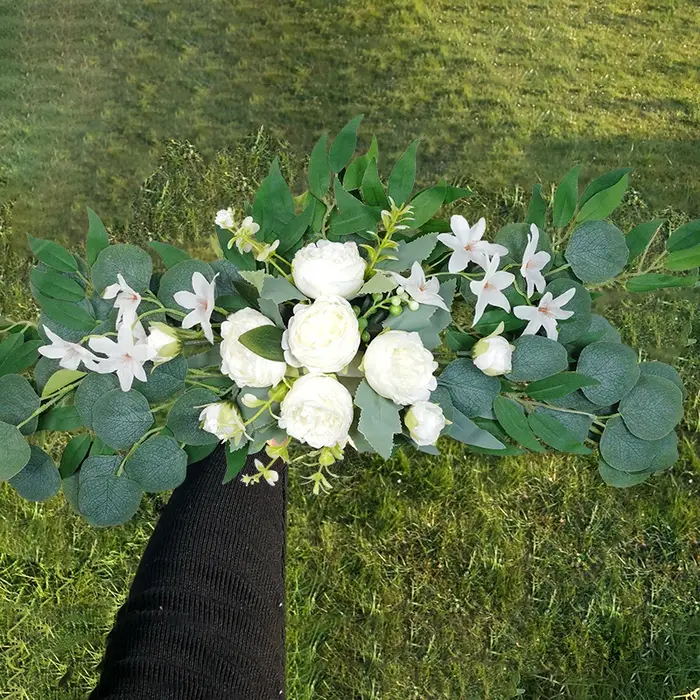 Arc de fleurs artificielles pour mariage