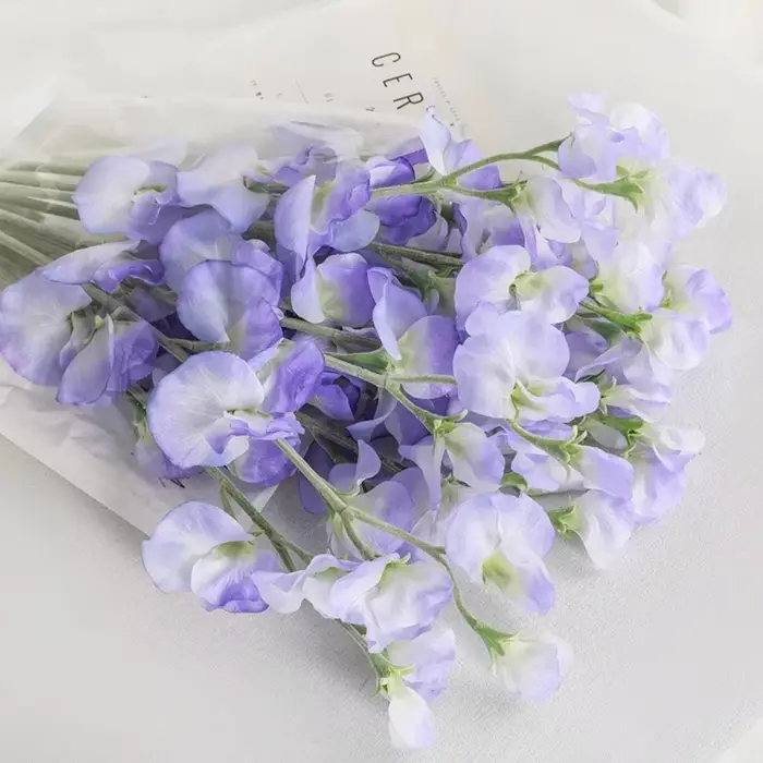 Bouquet de fleurs artificielles pour la maison