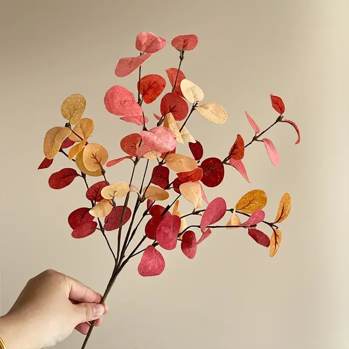 Plante artificielle d'eucalyptus d'automne, branches de feuilles, décor floral de vase de salle de t