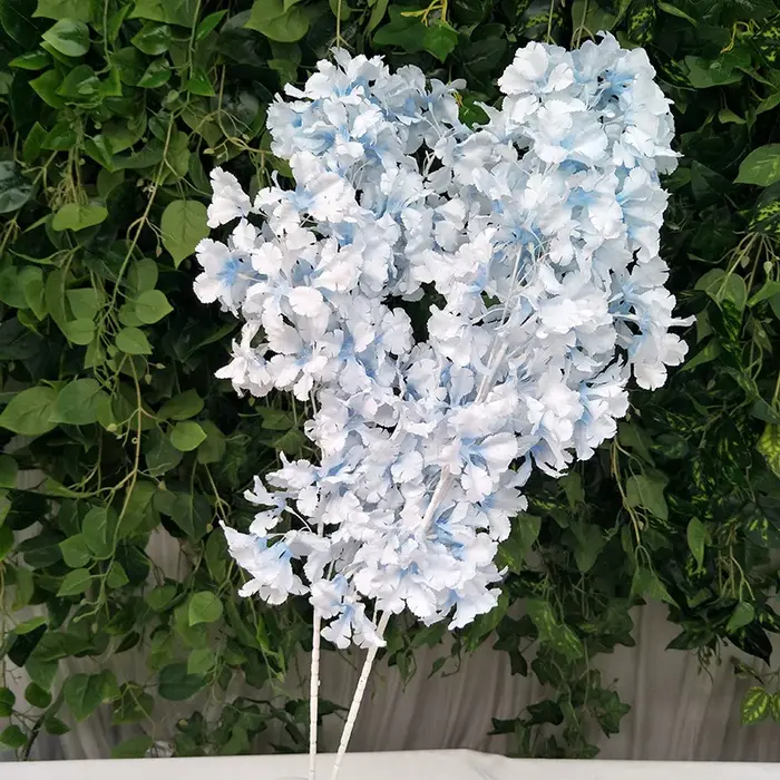 Fleur artificielle, branche de cerisier