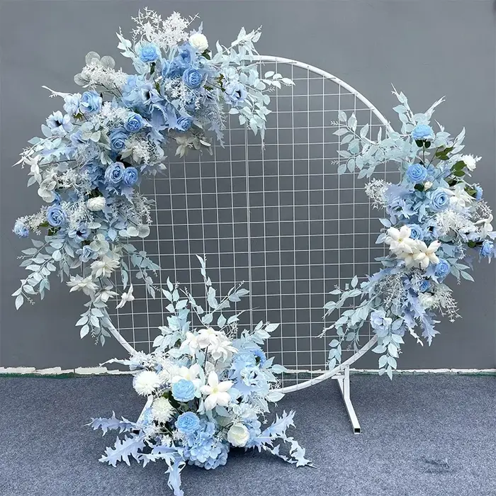 Arrangement floral de mariage en soie