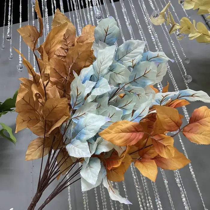 Plantes d'automne en soie