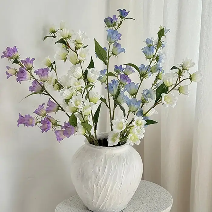 Fleurs artificielles réalistes