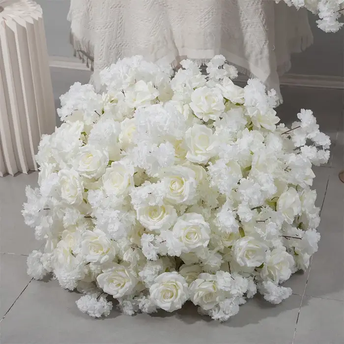 Boule de fleurs artificielles blanches de 80 cm en cerisier et roses pour décoration de table de mar