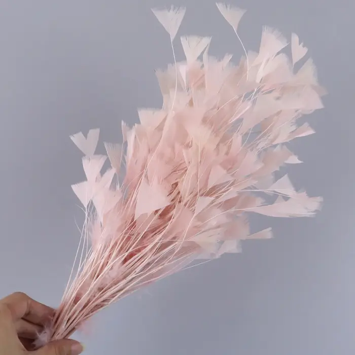 Fleurs de plumes de dinde de haute qualité 25-30CM pour la maison, coiffure de fête de mariage, acce
