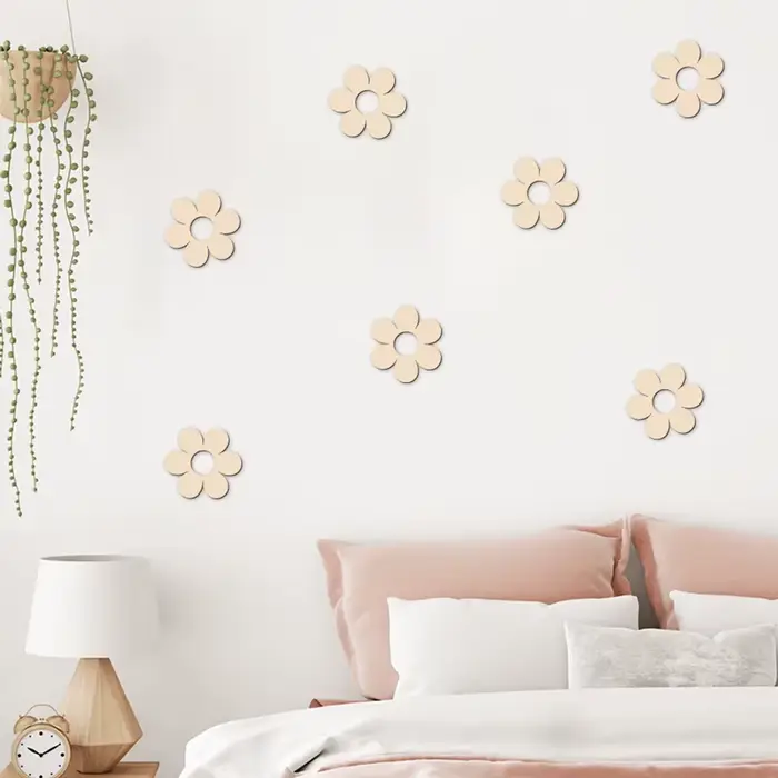 Découpes de fleurs en bois réutilisables