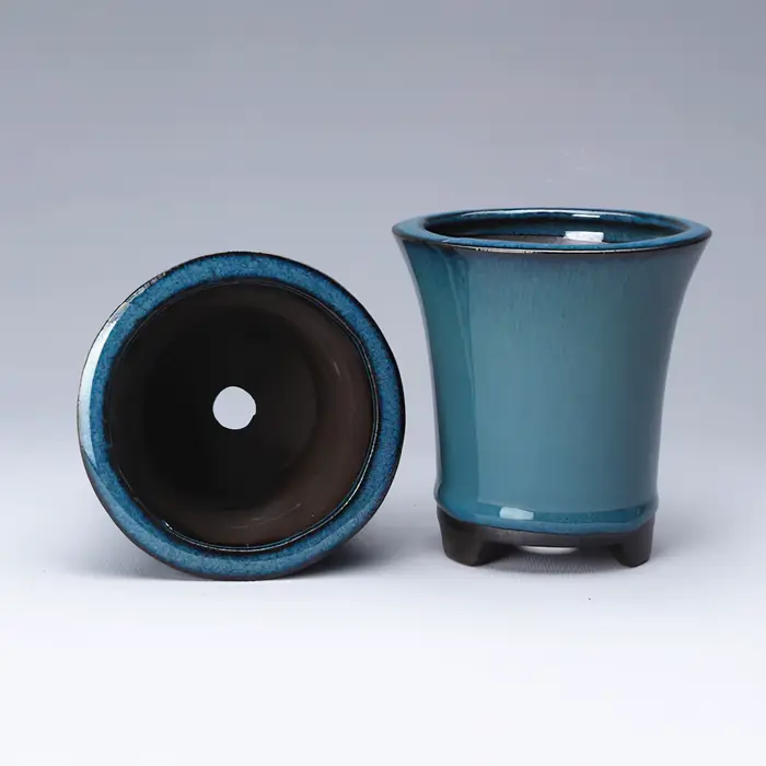 Pot de fleur en céramique avec trou de vidange