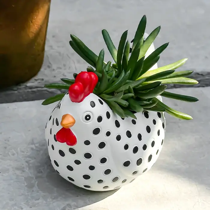 Pot de fleurs amusant en forme de poulet tacheté