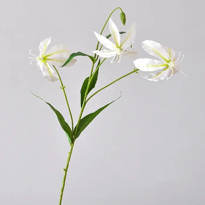 Fausse fleur de lys flammé imprimé en 3D