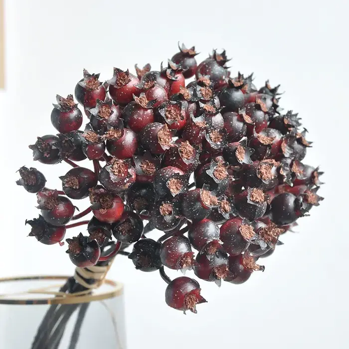 Bouquet de baies artificielles attachées à la main, fruit de rose, fruit d'aubépine, fruit de crabe,