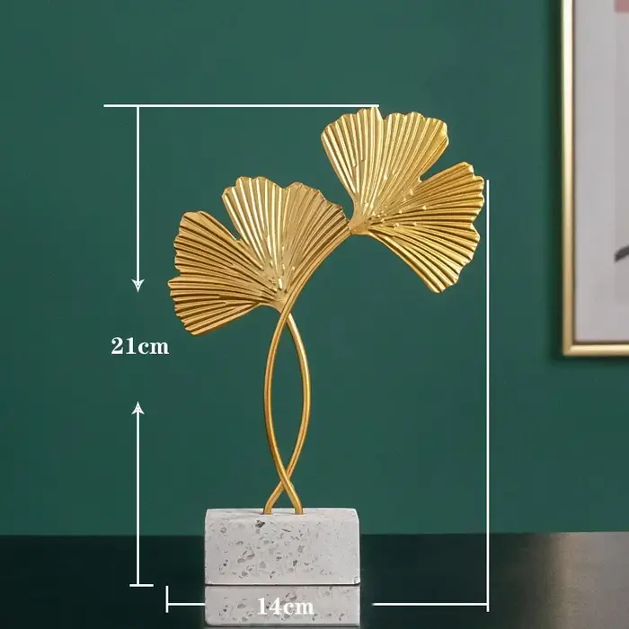 Sculpture de feuilles de cuir chevelu Ginkgo doré