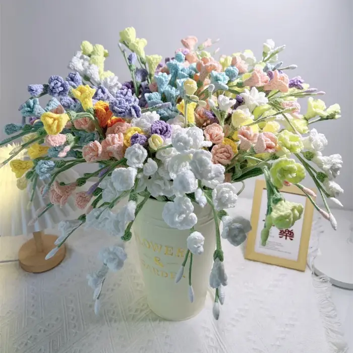 Bouquet de fleurs en fil fini à plusieurs têtes