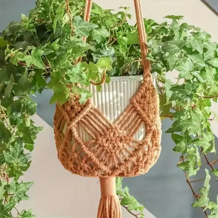 Porte-plante bohème avec pochette en filet