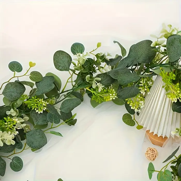 Couronne d'eucalyptus artificielle, fausse vigne verte, guirlande murale suspendue pour intérieur et extérieur, décoration de maison, saisons, vacances, fête de mariage