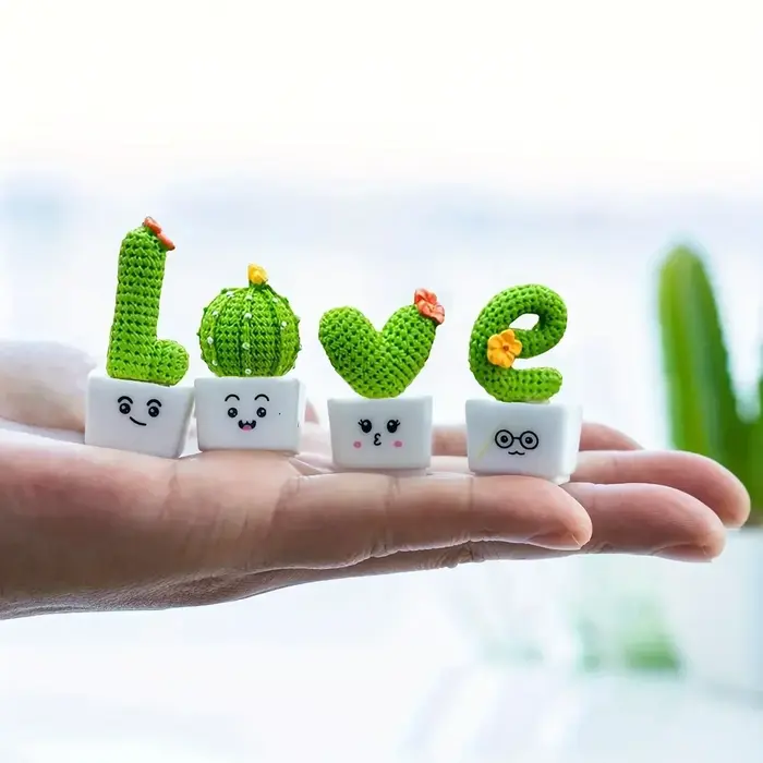 4 mini-cactus succulents en résine