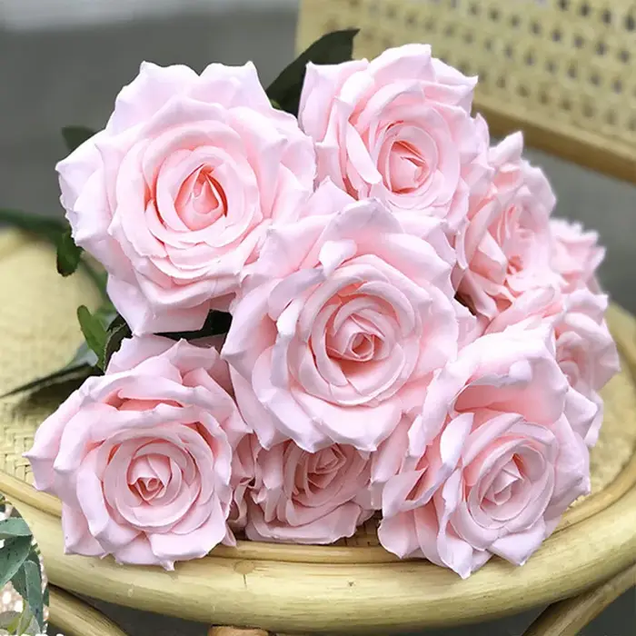 Roses Artificielles pour Décoration de Maison