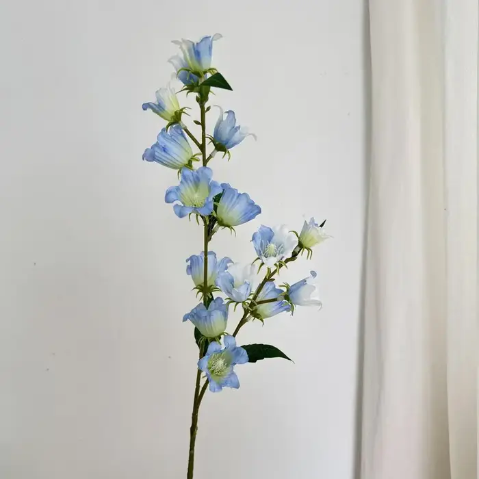 Fleurs artificielles réalistes