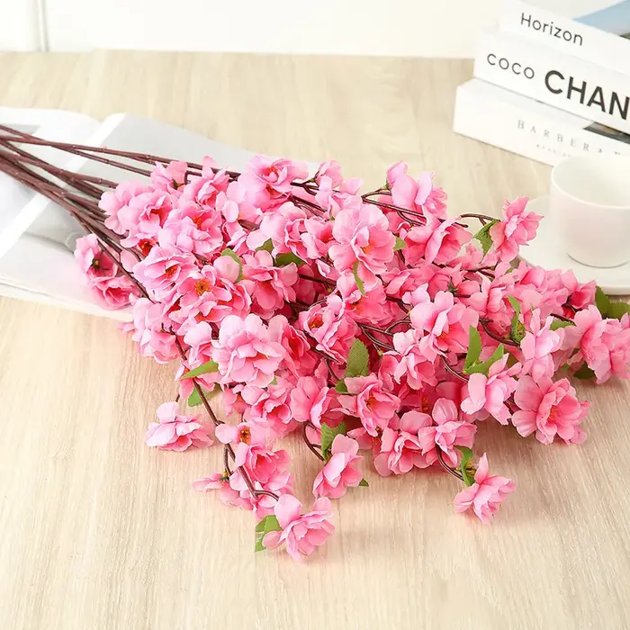 Bouquet de fleurs de pêcher artificielles