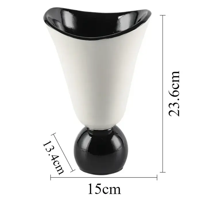 Vase décoratif d'art moderne