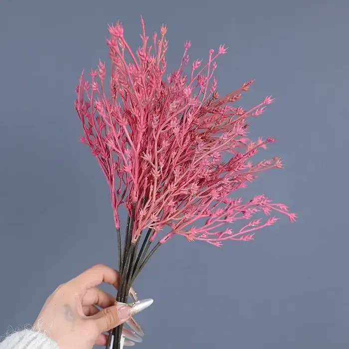Plante d'herbe artificielle pour amoureux