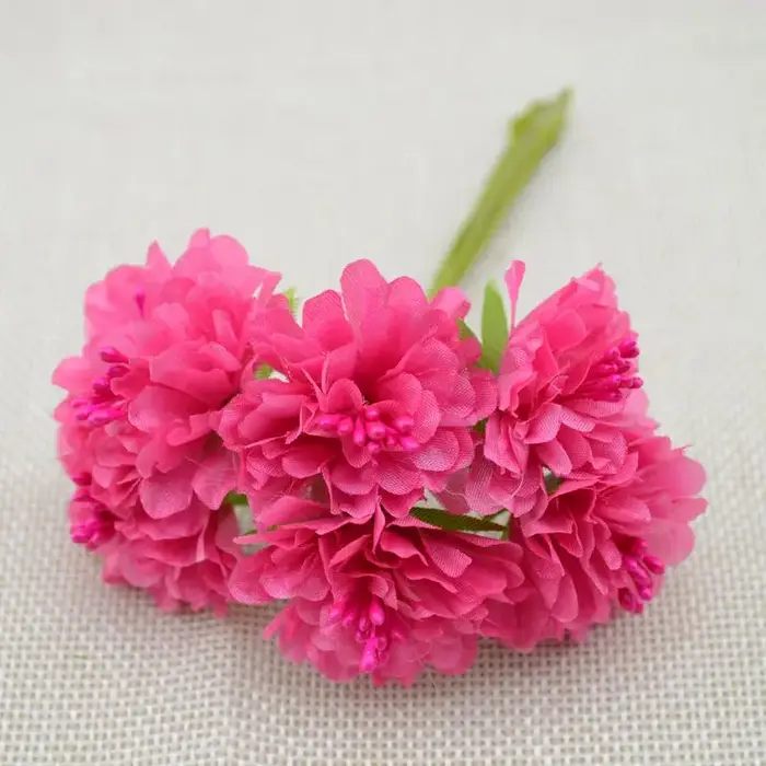 Bouquet de fleurs artificielles en soie