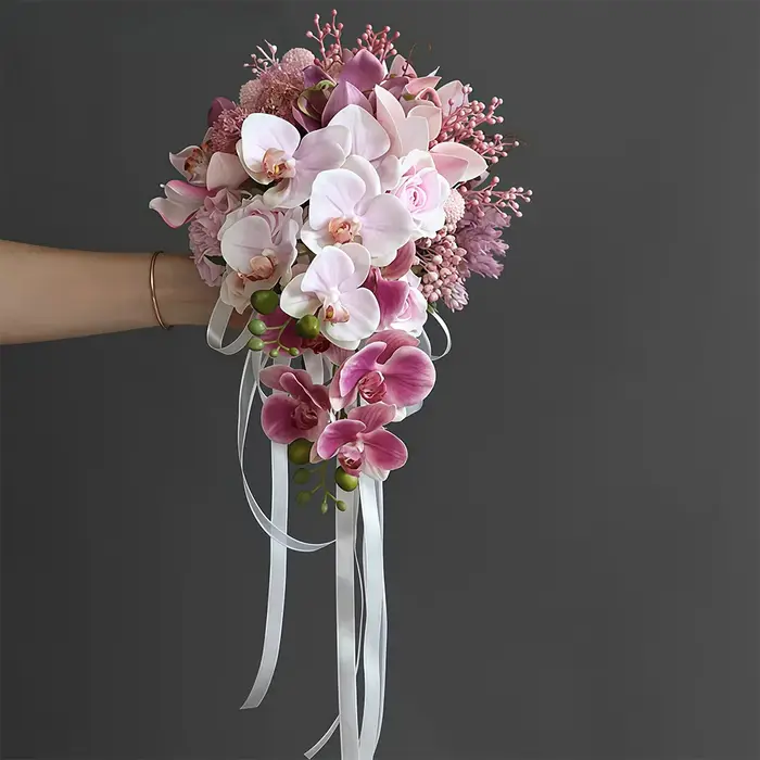 Bouquet de Mariage Cascade Effet Cascade