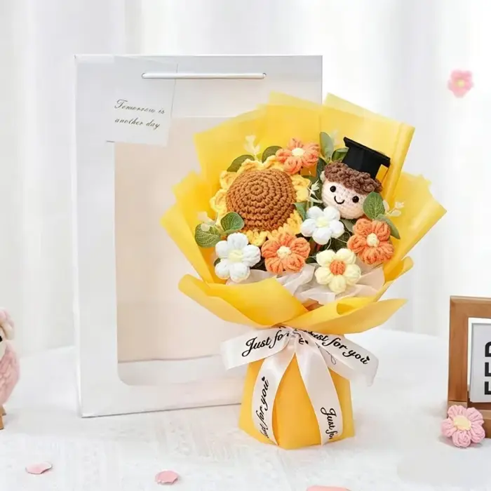 Fleurs au crochet faites à la main, tournesols avec poupées, fleurs préservées, cadeaux, bouquets d'