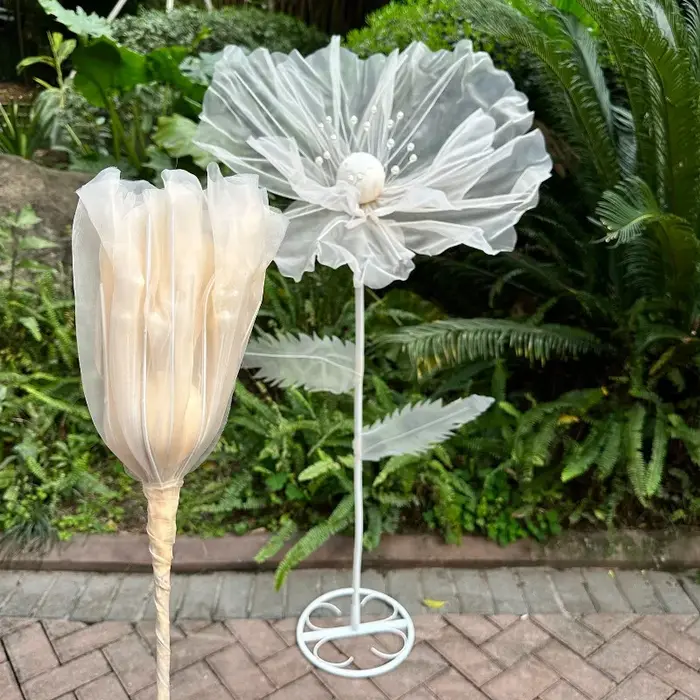 Grands fleurs artificielles en soie