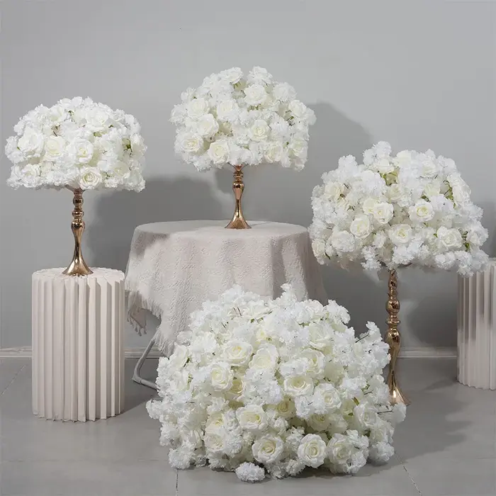 Boule de fleurs artificielles blanches de 80 cm en cerisier et roses pour décoration de table de mariage, porte-bougie, dîner de la Saint-Valentin