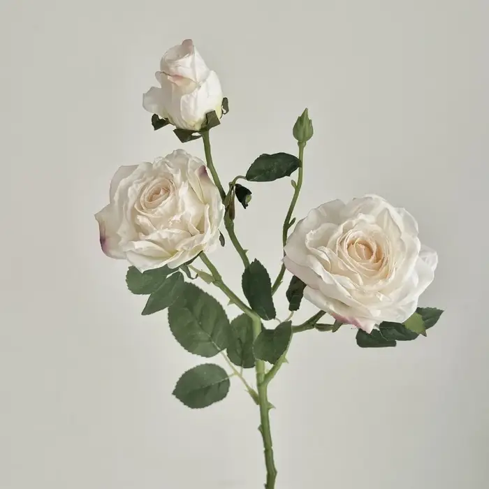 Bouquet de roses artificielles réalistes, fleurs de rose en soie à bords brûlés, simulation romantiq