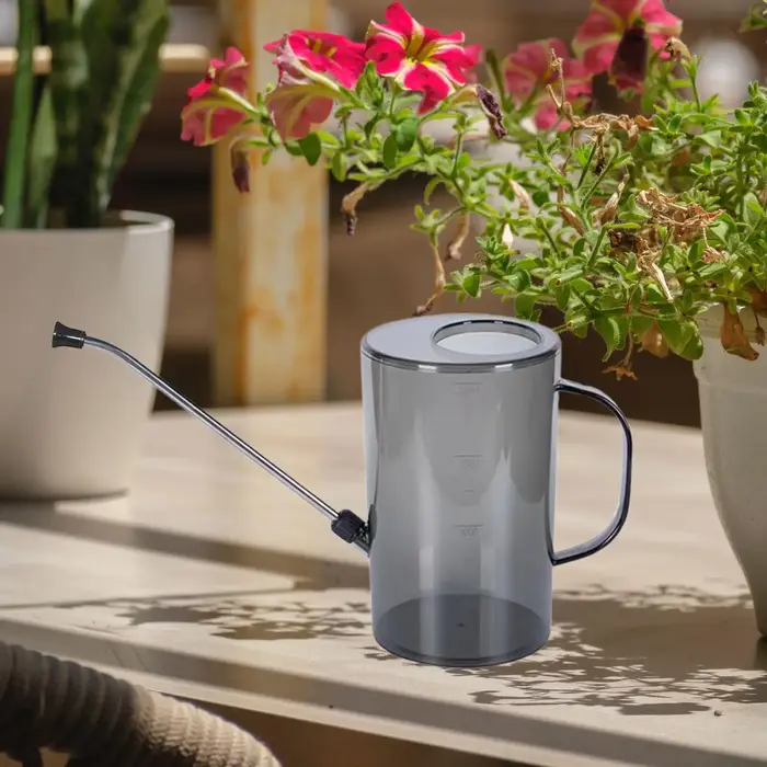 Arrosoir 2L pour plantes