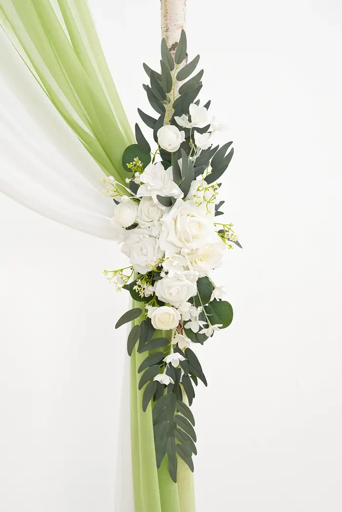 H8995 Kit de fleurs en arc de mariage avec gaze