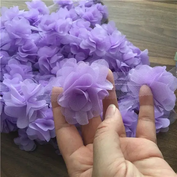 24 pièces de fleurs (2 yards) en dentelle de mousseline 3D