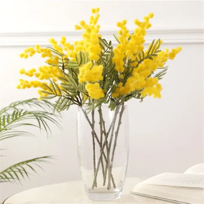 Fleurs artificielles en acacia