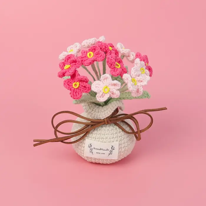 Pot de fleurs mignon tissé à la main