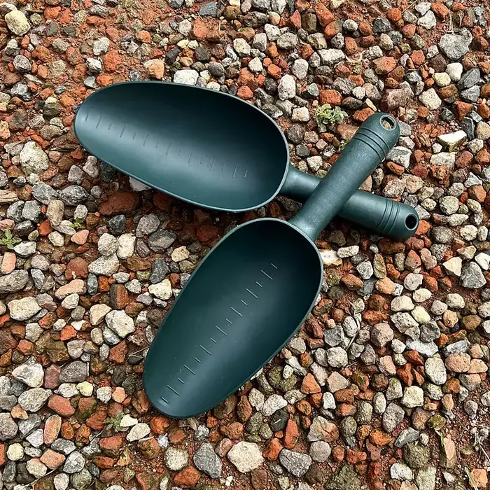 Pelle de jardin multifonctionnelle pour plantes