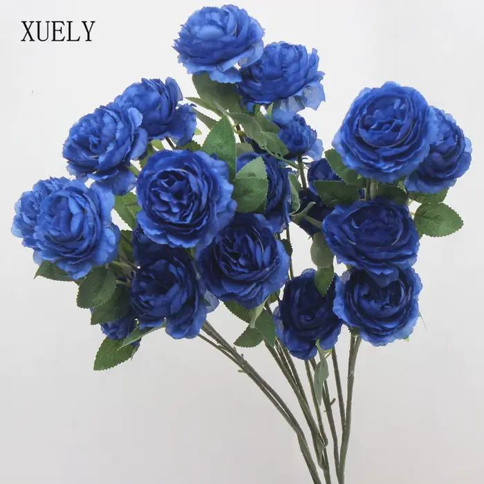 Fleurs de la série bleu royal