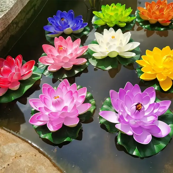 Fleurs de lotus artificielles flottantes décoratives avec feuilles