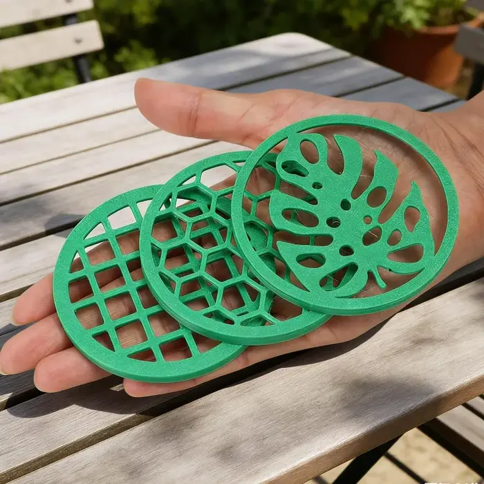 Plateaux de démarrage pour plantes en plastique