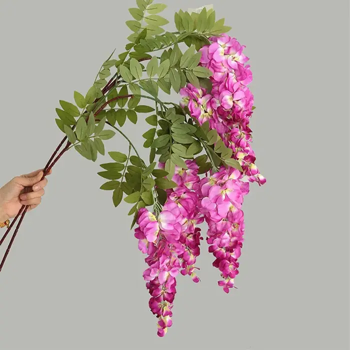 Tenture murale de fleurs de glycine