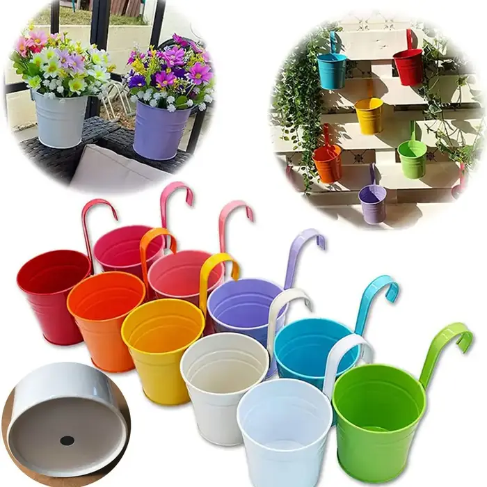 Vase en fer forgé pour balcon