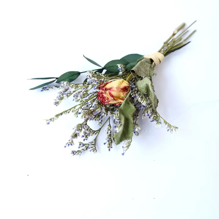 Mini bouquet de fleurs séchées à faire soi-même